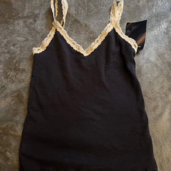 Brandy Melville black white laced singlet - Picture 1 of 1